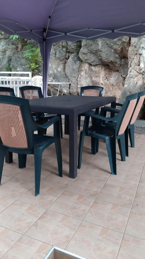 Apartmani Lara グラダツ エクステリア 写真