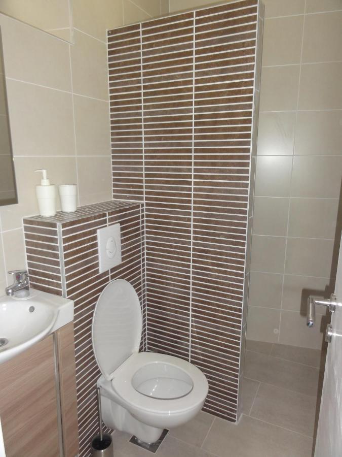 Apartmani Lara グラダツ エクステリア 写真