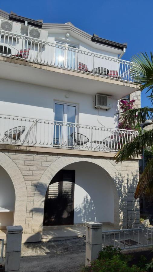 Apartmani Lara グラダツ エクステリア 写真